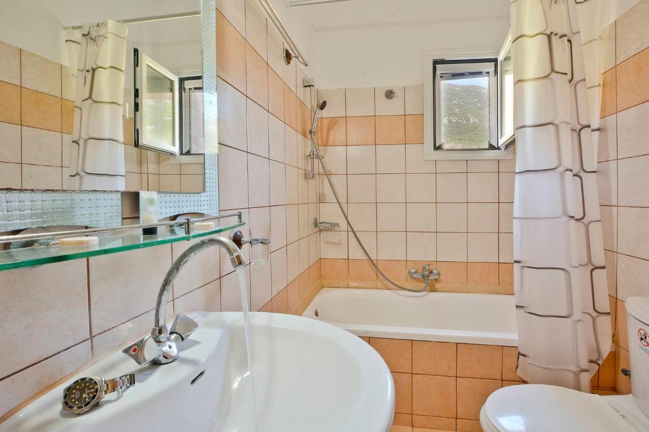 Apartmán Giokos Ágios Matthaíos Exteriér fotografie